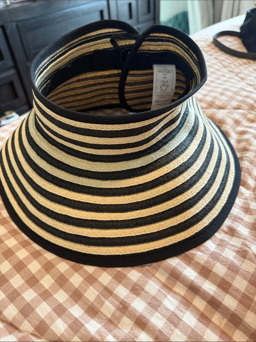 Striped Black and Cream Women's Visor - Stylish Sun Protection